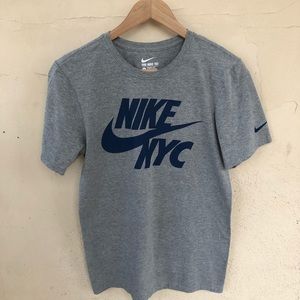 SOLD ‼️ Nike T-shirt